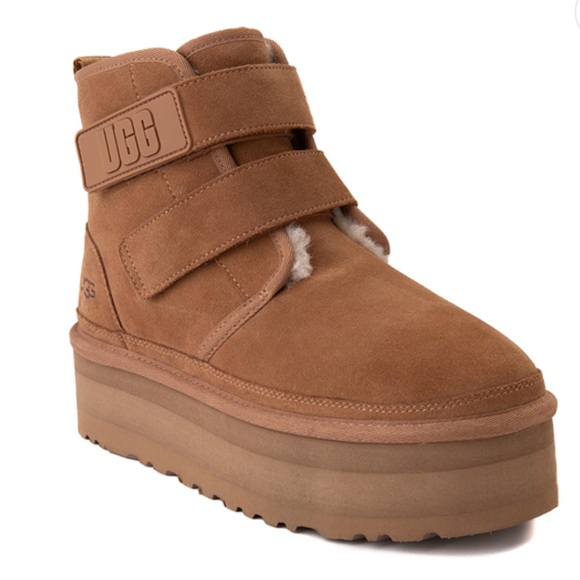 Womens UGG® Neumel Platform Bootie - Chestnut size 11 - Picture 2 of 15